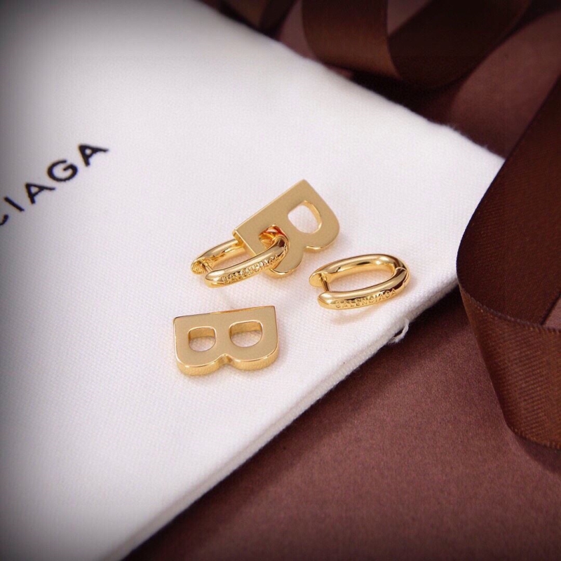 Ba1en*iaga earrings